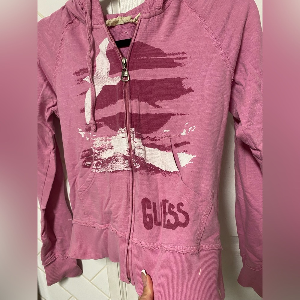 Guess sweater